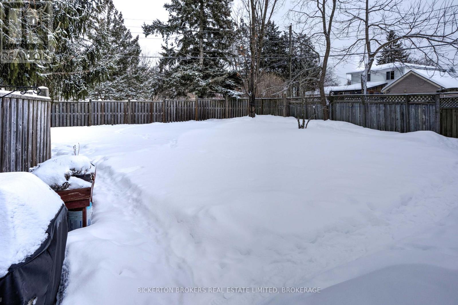 85 Elm Street, Gananoque, Ontario  K7G 2S8 - Photo 39 - X12782472