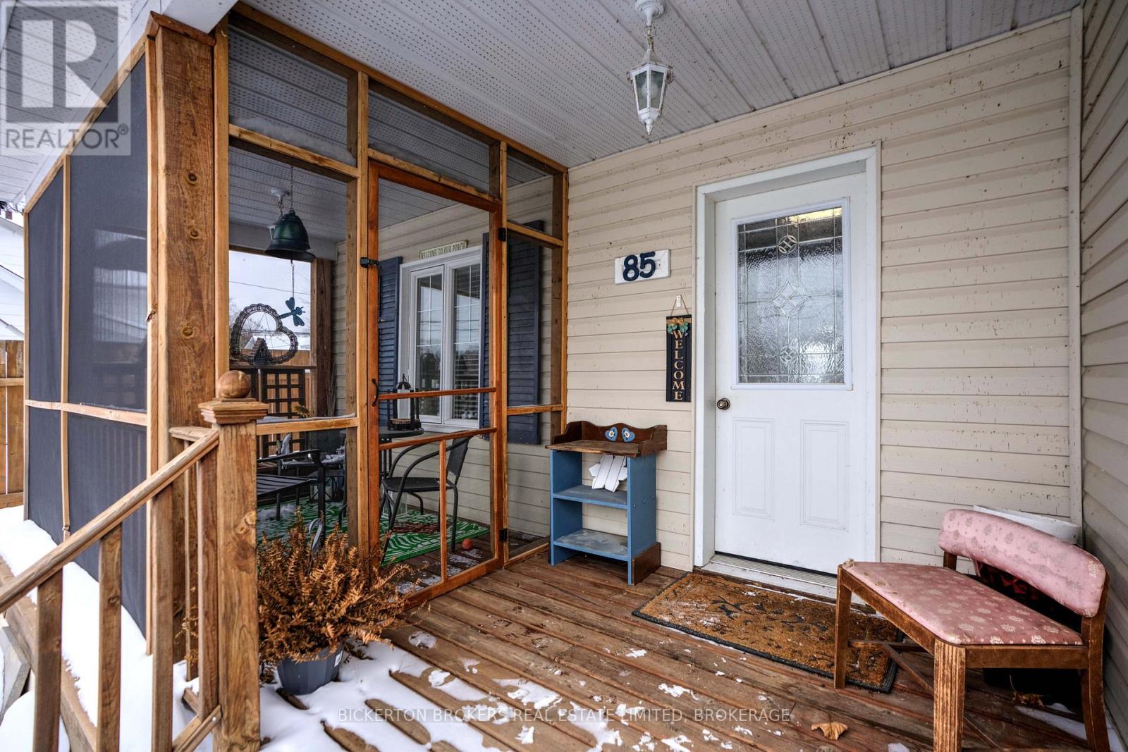 85 Elm Street, Gananoque, Ontario  K7G 2S8 - Photo 5 - X12782472