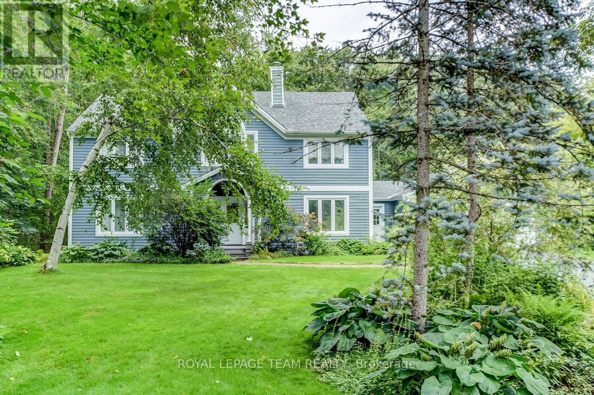 5517 Cedar Drive, Ottawa, Ontario  K4M 1B4 - Photo 2 - X12914106