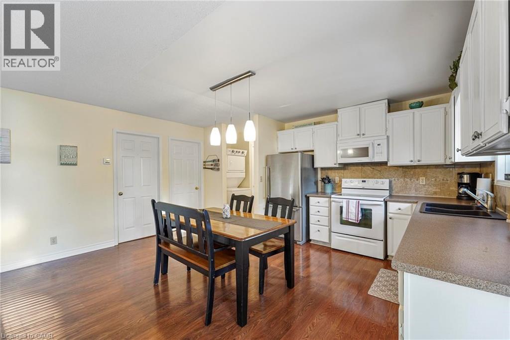 71842 Sunview Avenue, Dashwood, Ontario  N0M 2T0 - Photo 16 - 40817266