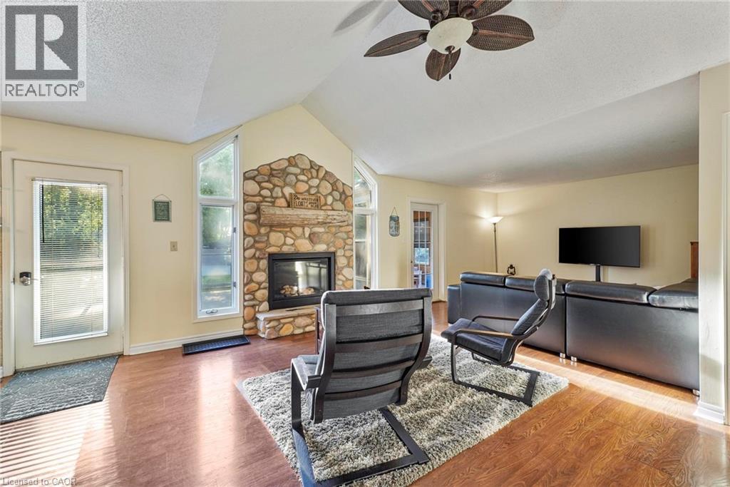 71842 Sunview Avenue, Dashwood, Ontario  N0M 2T0 - Photo 22 - 40817266