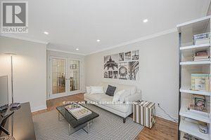 885 Long Drive, Burlington, Ontario  L7T 3J8 - Photo 11 - W12960092