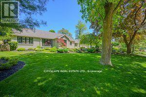 885 Long Drive, Burlington, Ontario  L7T 3J8 - Photo 2 - W12960092