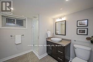 885 Long Drive, Burlington, Ontario  L7T 3J8 - Photo 23 - W12960092