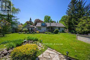 885 Long Drive, Burlington, Ontario  L7T 3J8 - Photo 25 - W12960092