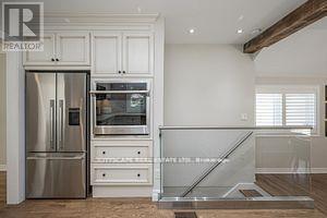 885 Long Drive, Burlington, Ontario  L7T 3J8 - Photo 8 - W12960092