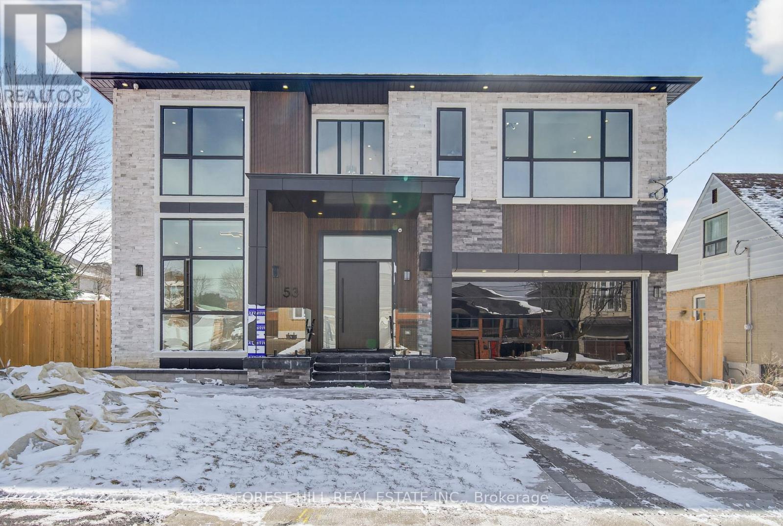 53 CELT AVENUE, Toronto, Ontario