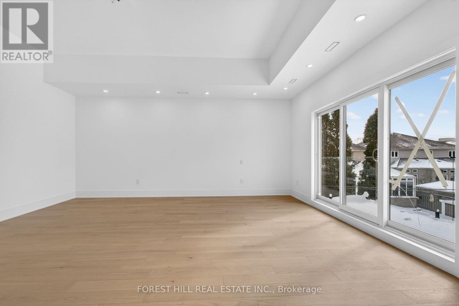 53 Celt Avenue, Toronto, Ontario  M6A 1H2 - Photo 24 - W12960098