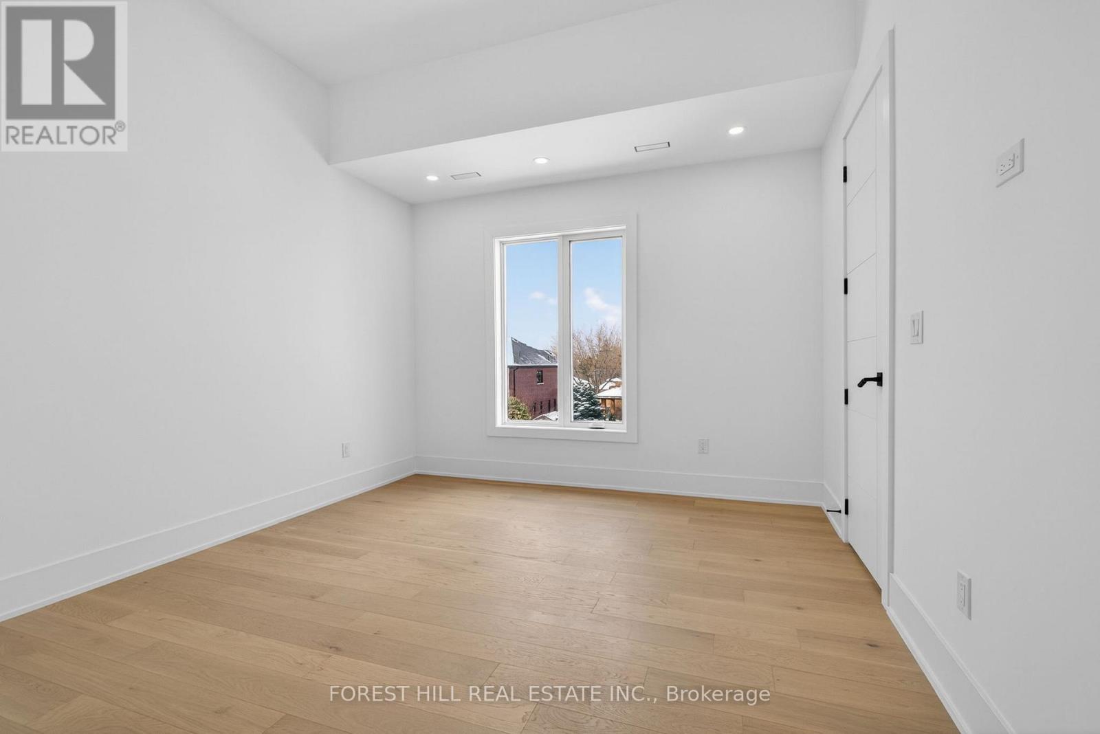 53 Celt Avenue, Toronto, Ontario  M6A 1H2 - Photo 27 - W12960098