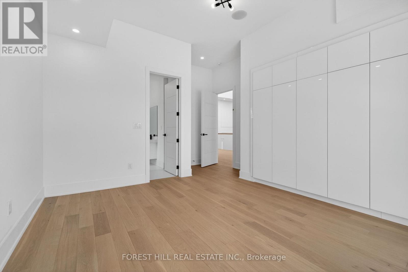 53 Celt Avenue, Toronto, Ontario  M6A 1H2 - Photo 33 - W12960098