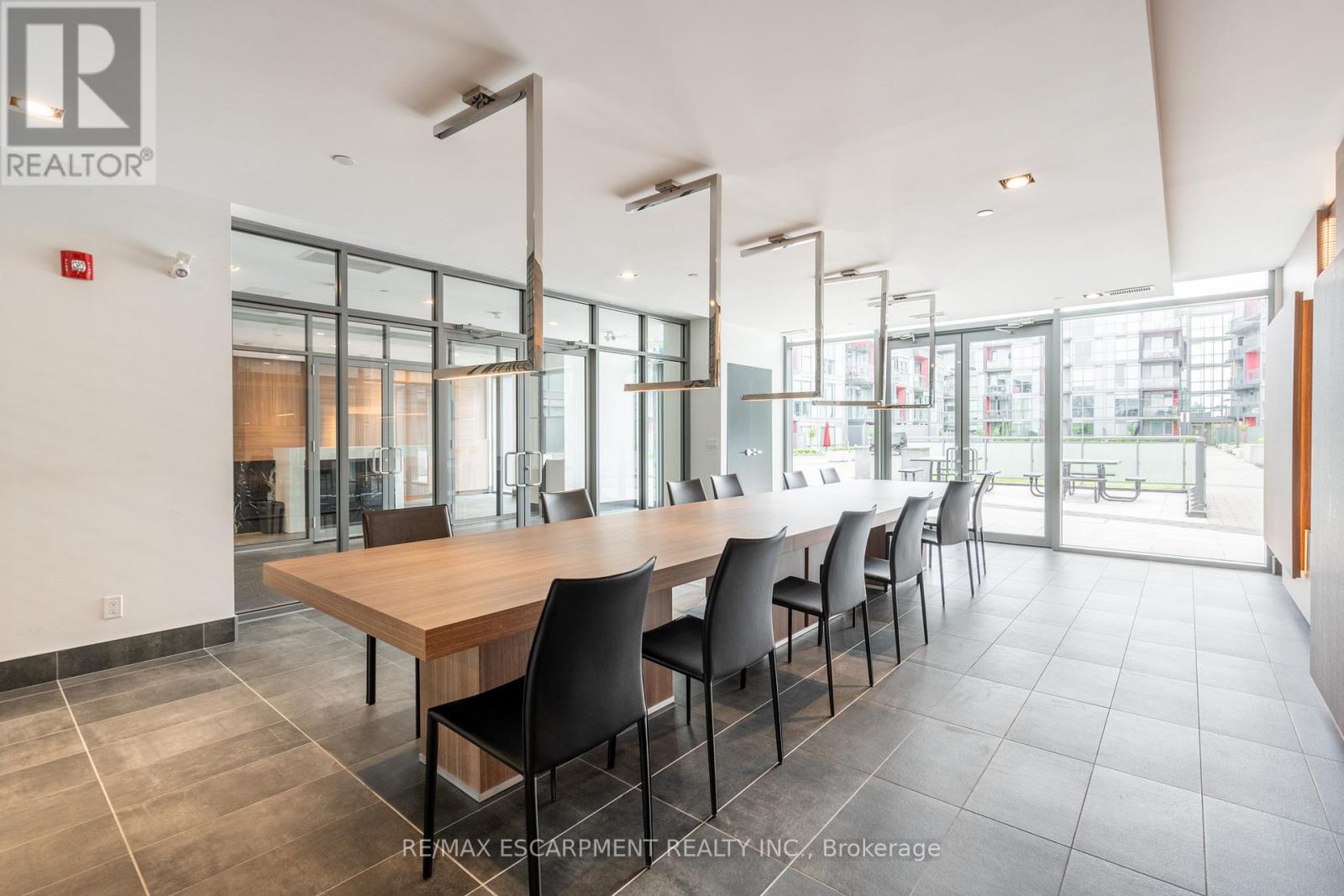 B418 - 5240 Dundas Street, Burlington, Ontario  L7L 0J6 - Photo 20 - W12960120