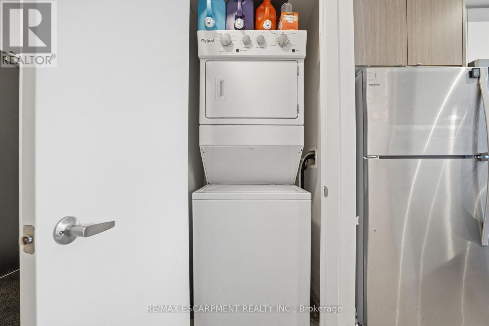 B418 - 5240 Dundas Street, Burlington, Ontario  L7L 0J6 - Photo 6 - W12960120