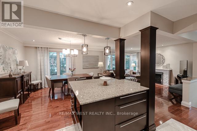 17 Saybrook Avenue, Toronto, Ontario  M8Z 2V3 - Photo 14 - W12960136