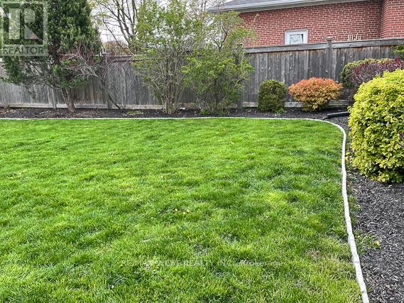 17 Saybrook Avenue, Toronto, Ontario  M8Z 2V3 - Photo 45 - W12960136