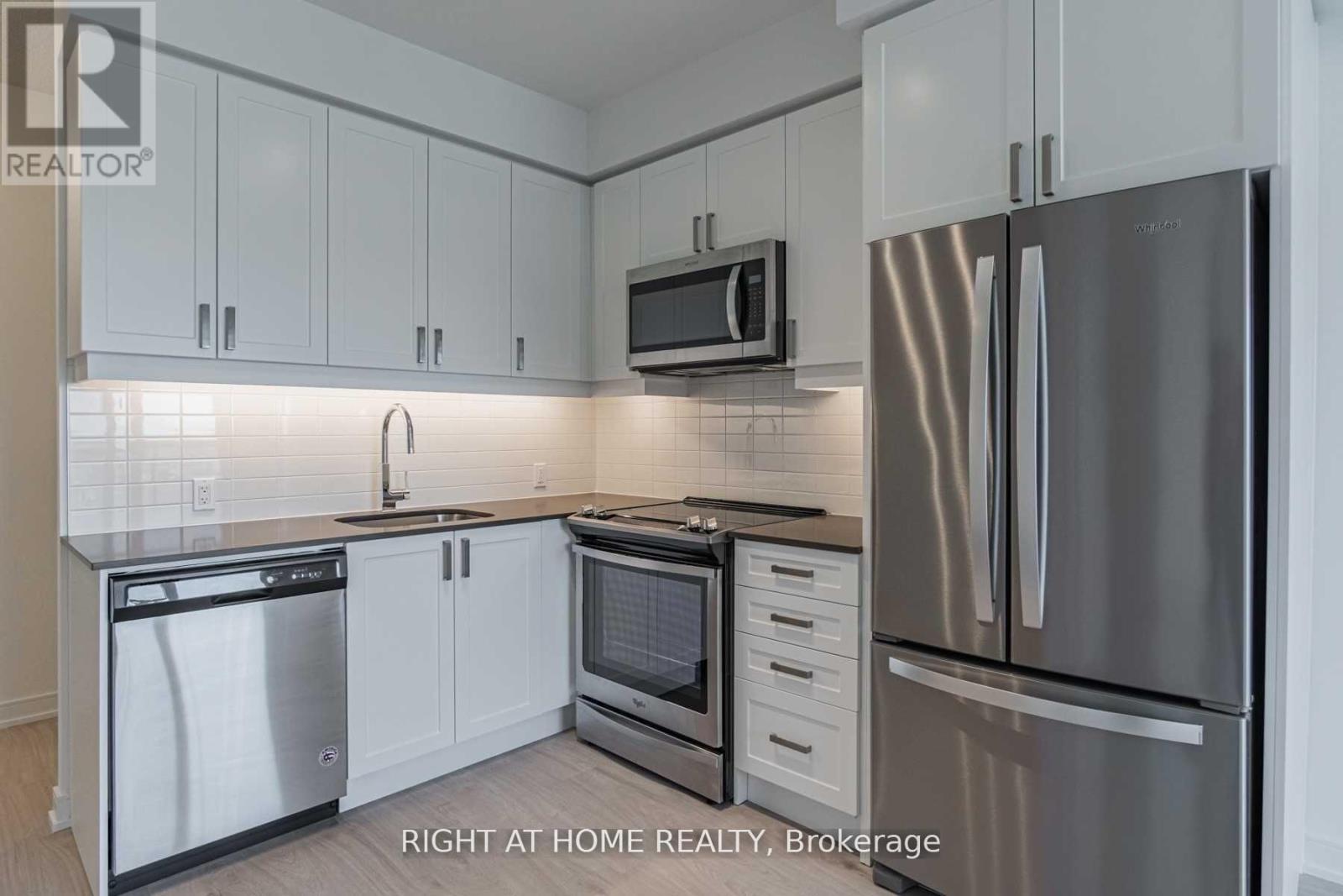 2918 - 8 Nahani Way, Mississauga, Ontario  L4Z 4J8 - Photo 7 - W12960152