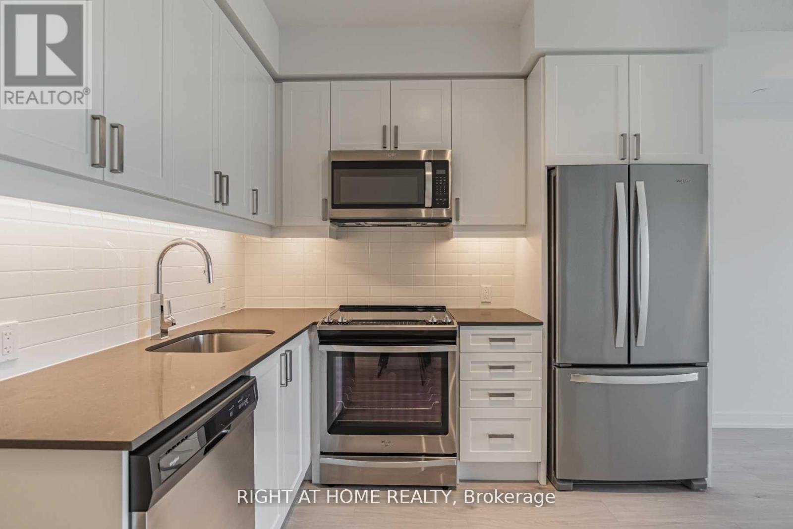 2918 - 8 Nahani Way, Mississauga, Ontario  L4Z 4J8 - Photo 8 - W12960152