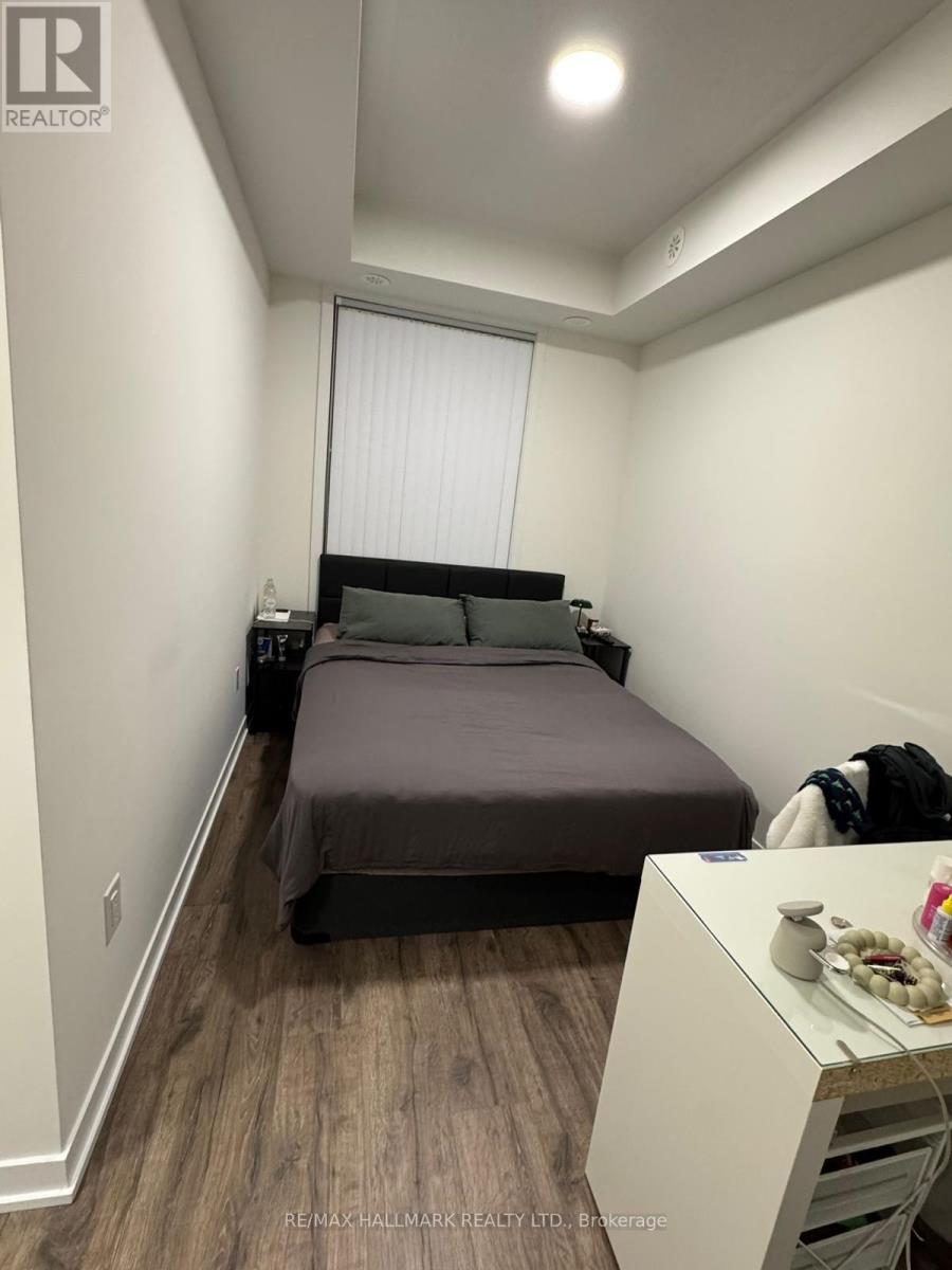 111 - 140 Canon Jackson Drive, Toronto, Ontario  M6M 0B9 - Photo 6 - W12960174