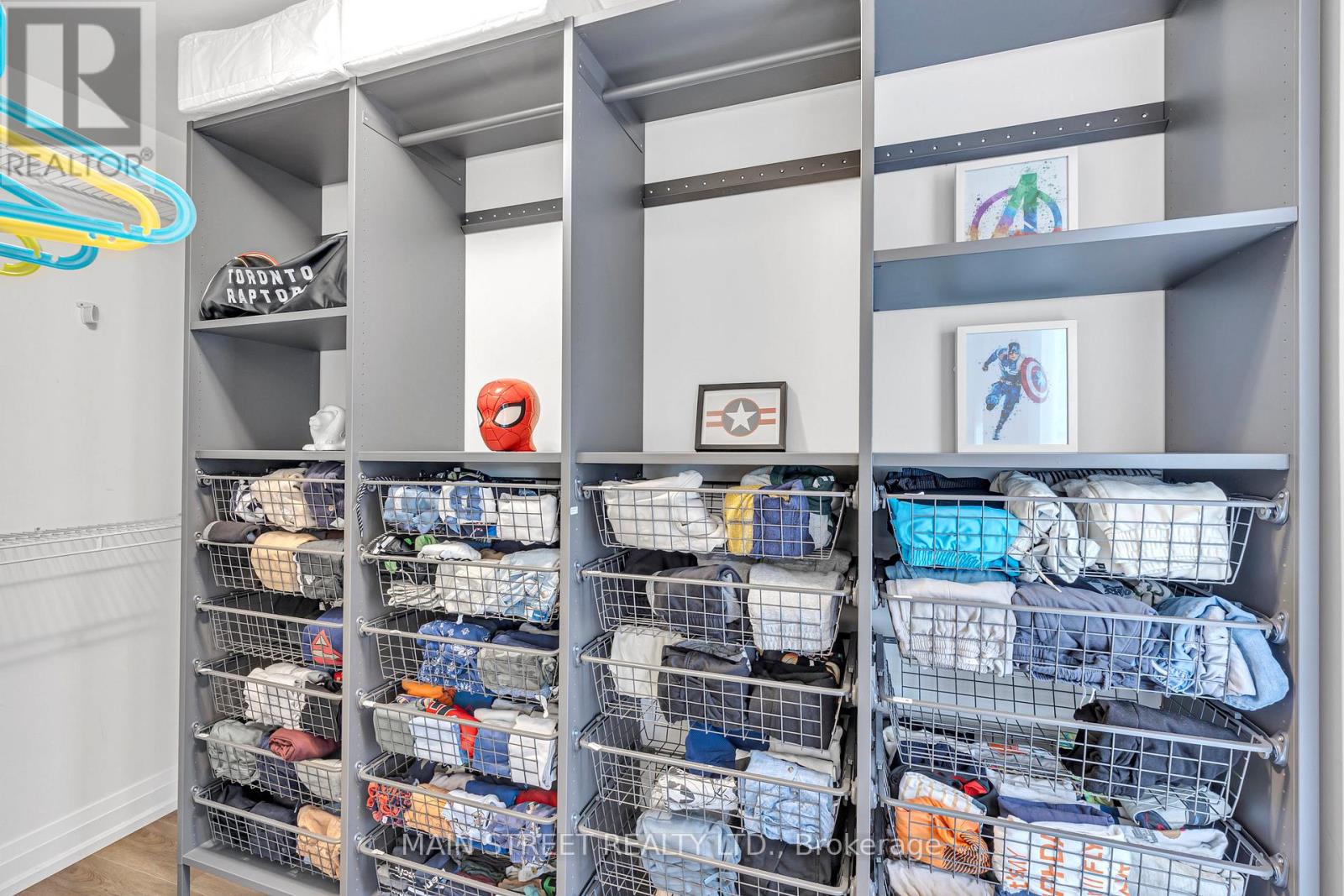 6 Vaudeville Drive, Toronto, Ontario  M8W 0B5 - Photo 33 - W12960192