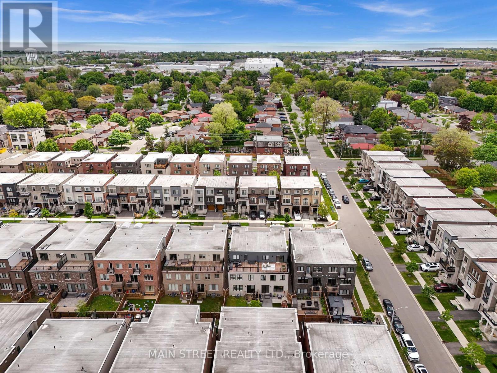 6 Vaudeville Drive, Toronto, Ontario  M8W 0B5 - Photo 47 - W12960192