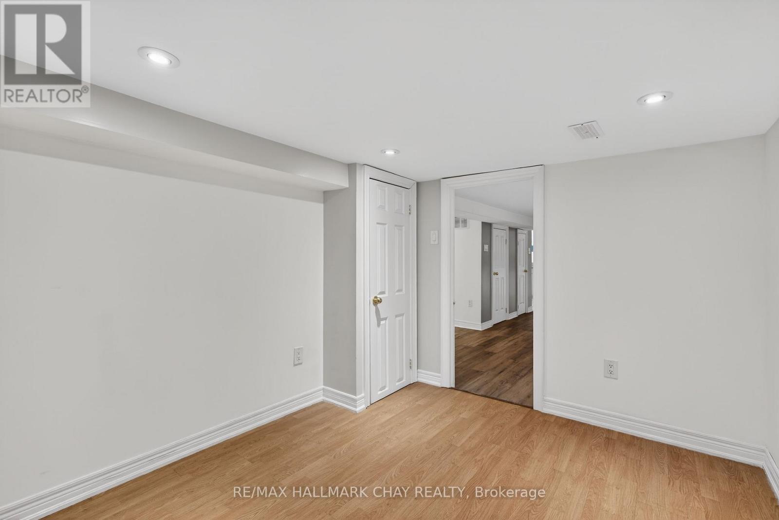 Lower - 45 Caledonia Road, Toronto, Ontario  M6E 4S3 - Photo 16 - W12960198