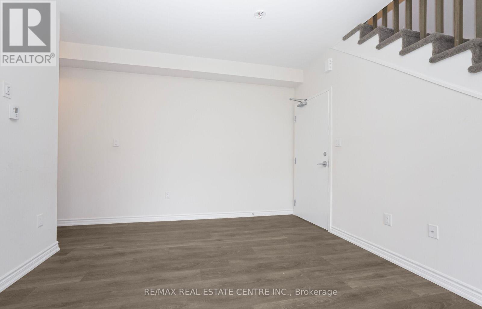 43 - 45 Knotsberry Circle, Brampton, Ontario  L6Y 6G1 - Photo 11 - W12960202