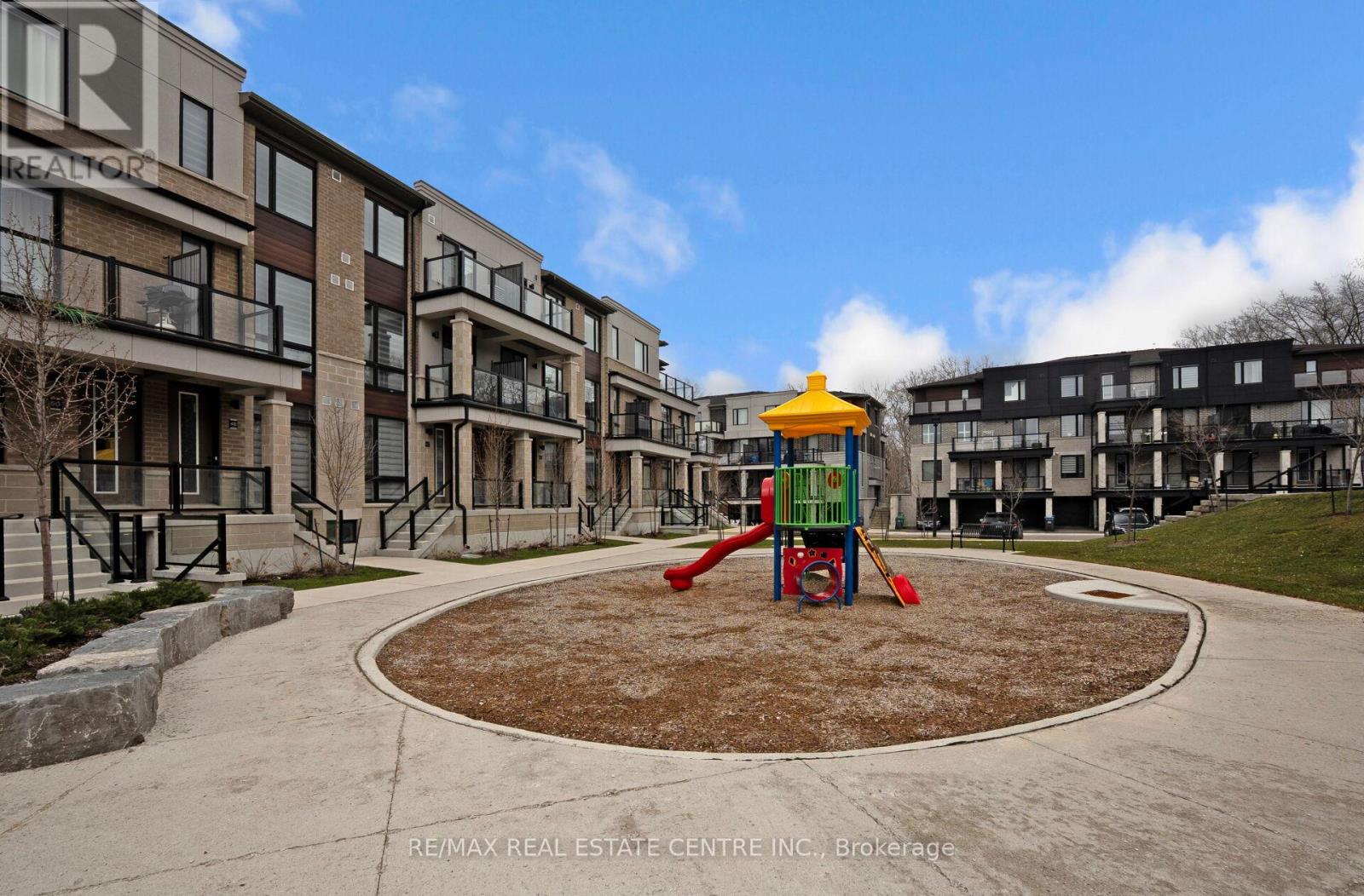 43 - 45 Knotsberry Circle, Brampton, Ontario  L6Y 6G1 - Photo 37 - W12960202