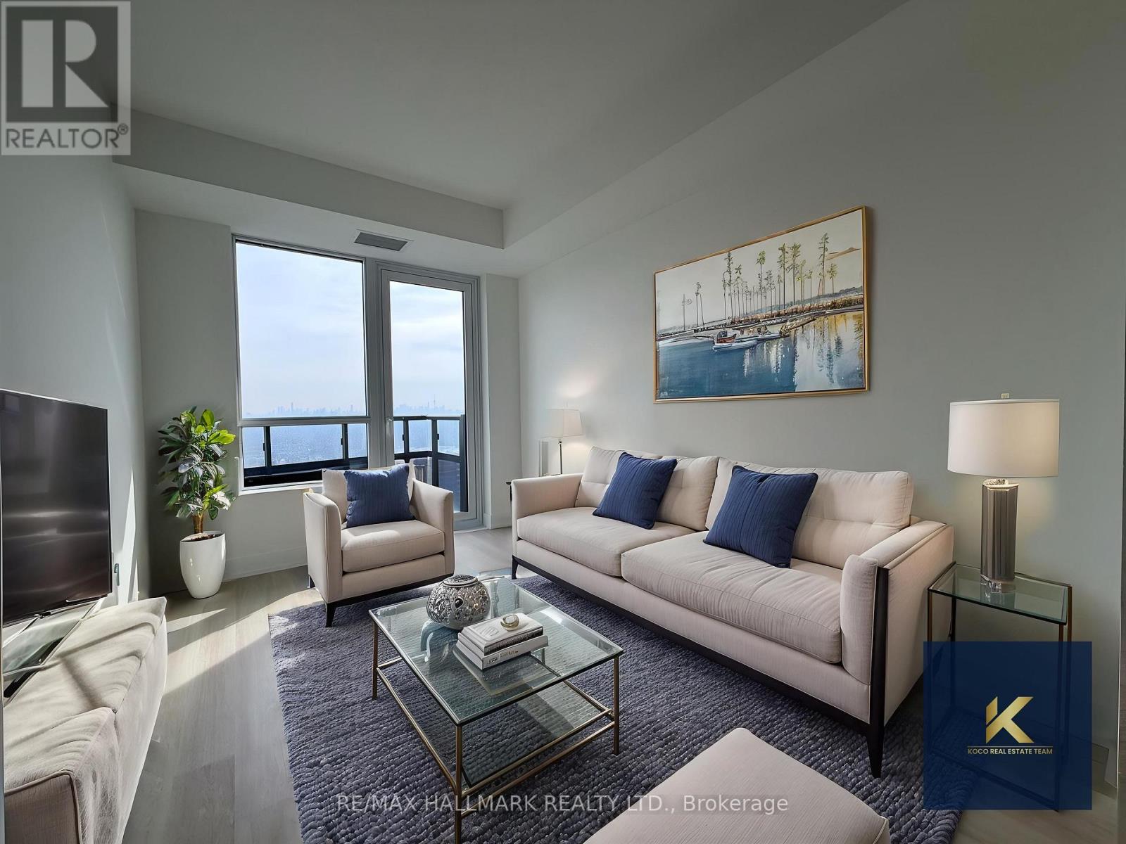 2015 - 60 CENTRAL PARK ROADWAY, Toronto, Ontario