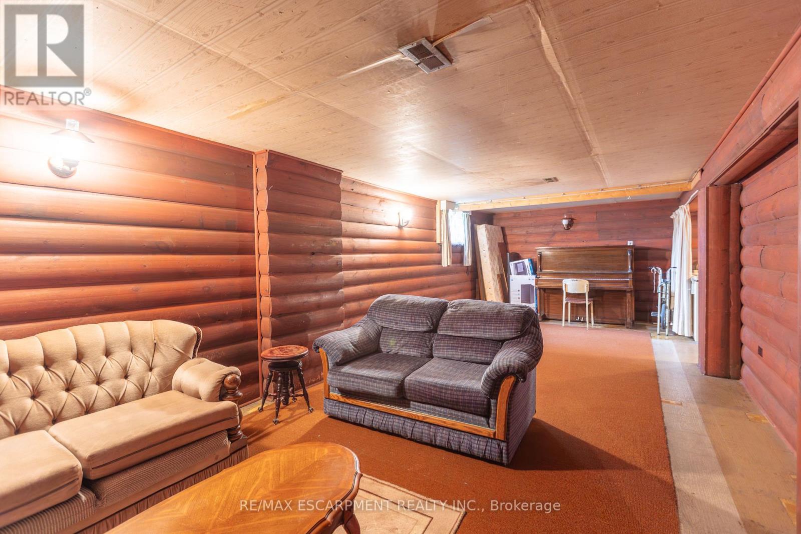 1 Snaresbrook Drive, Toronto, Ontario  M9W 2N5 - Photo 35 - W12960240