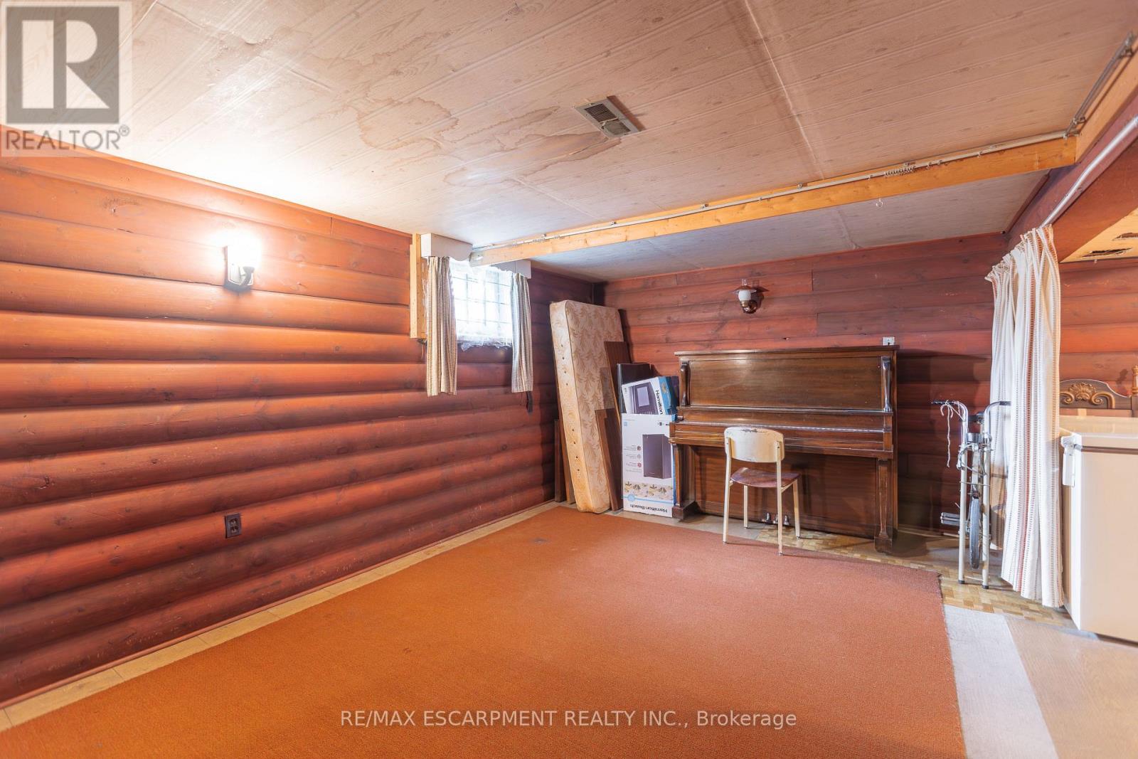 1 Snaresbrook Drive, Toronto, Ontario  M9W 2N5 - Photo 37 - W12960240