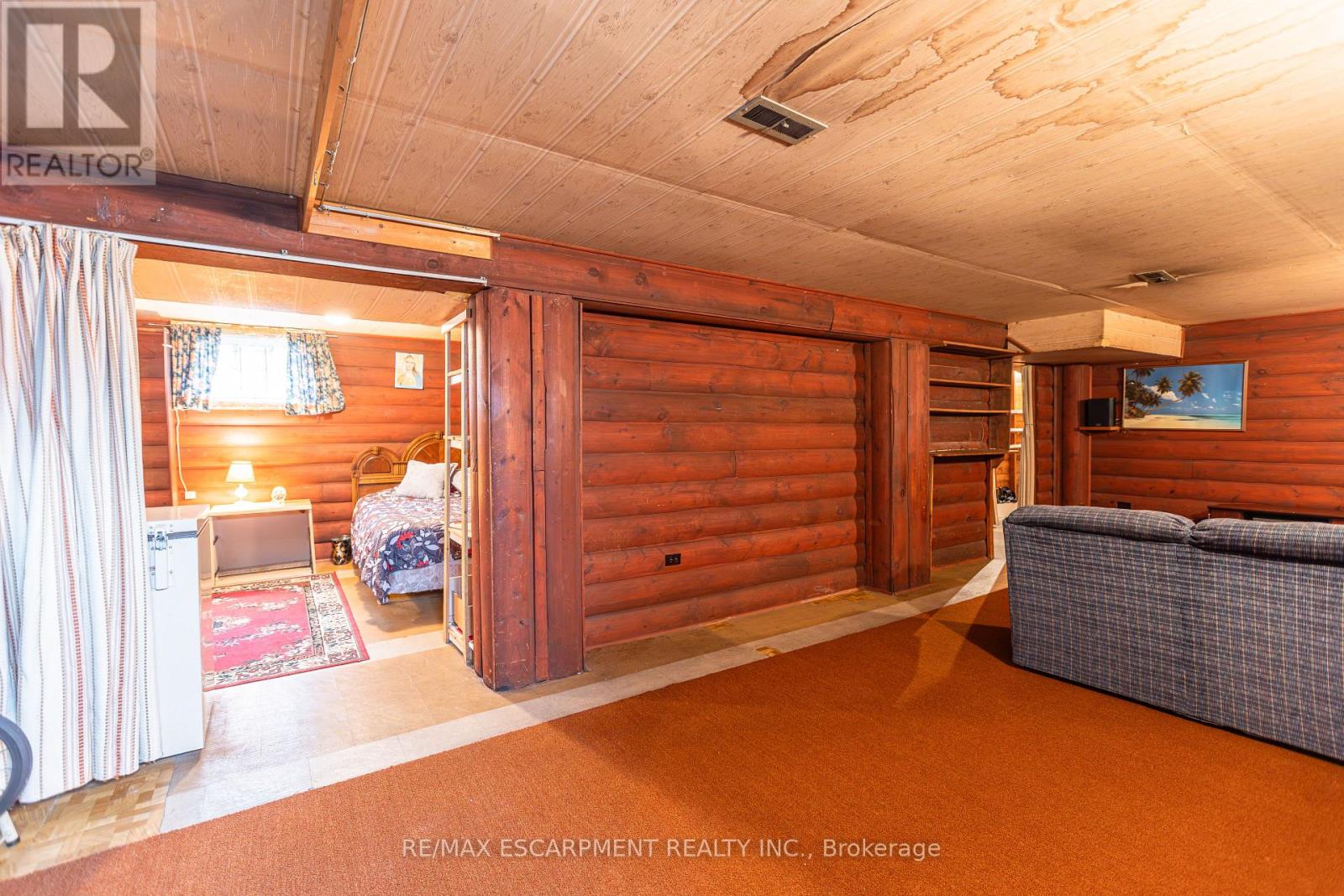 1 Snaresbrook Drive, Toronto, Ontario  M9W 2N5 - Photo 39 - W12960240