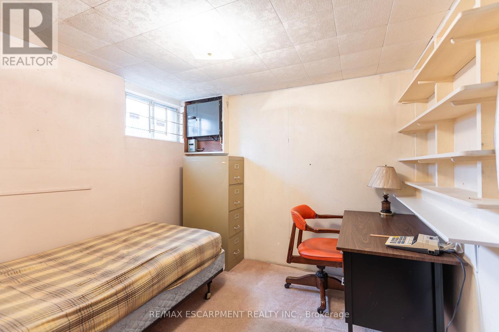 1 Snaresbrook Drive, Toronto, Ontario  M9W 2N5 - Photo 43 - W12960240