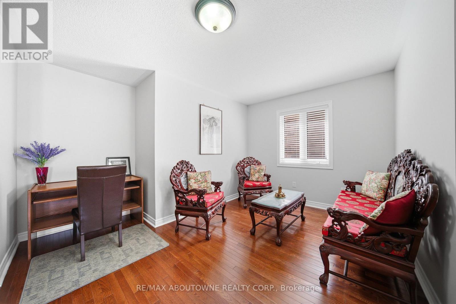 884 Stoutt Crescent, Milton, Ontario  L9T 7R1 - Photo 19 - W12960242