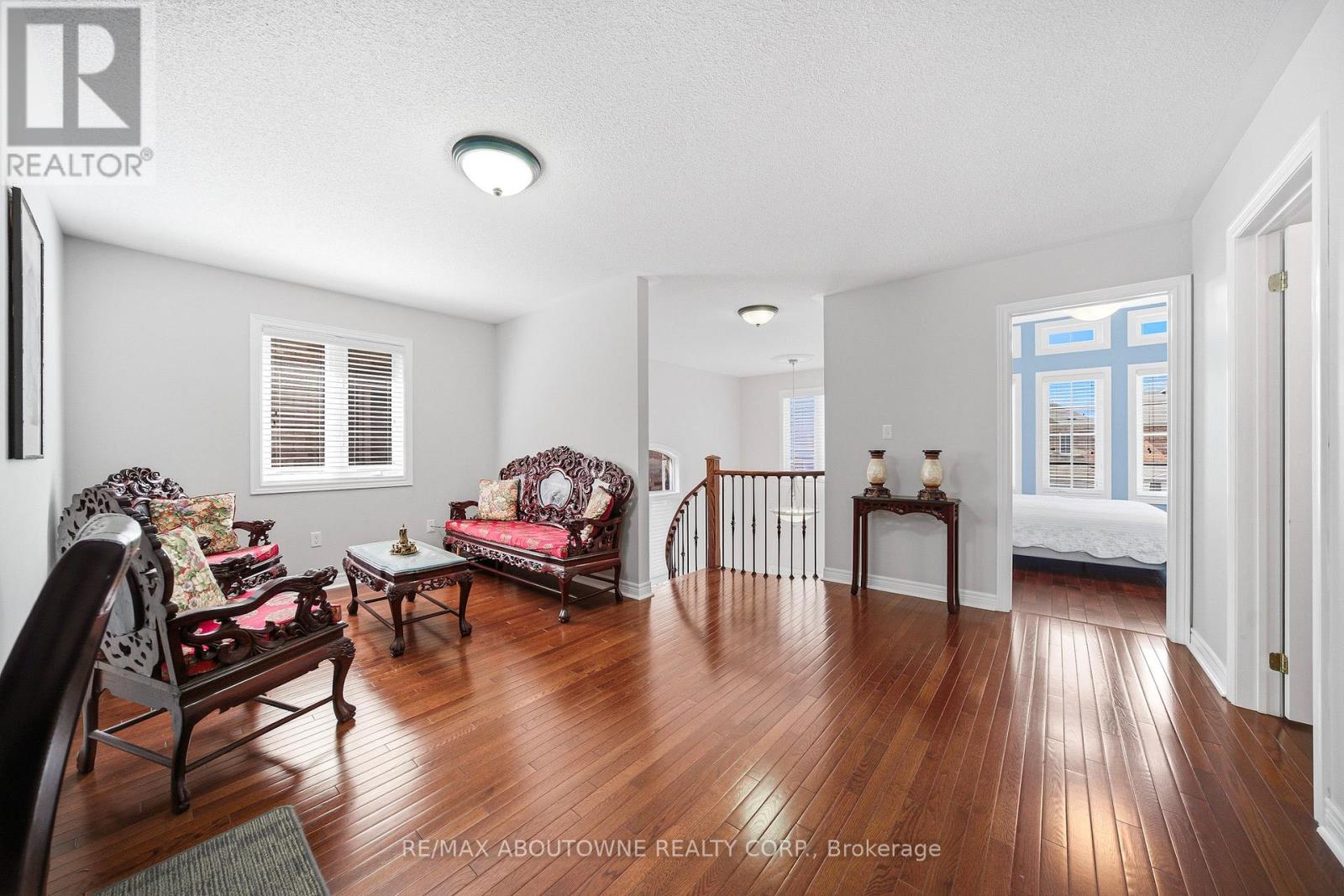 884 Stoutt Crescent, Milton, Ontario  L9T 7R1 - Photo 20 - W12960242