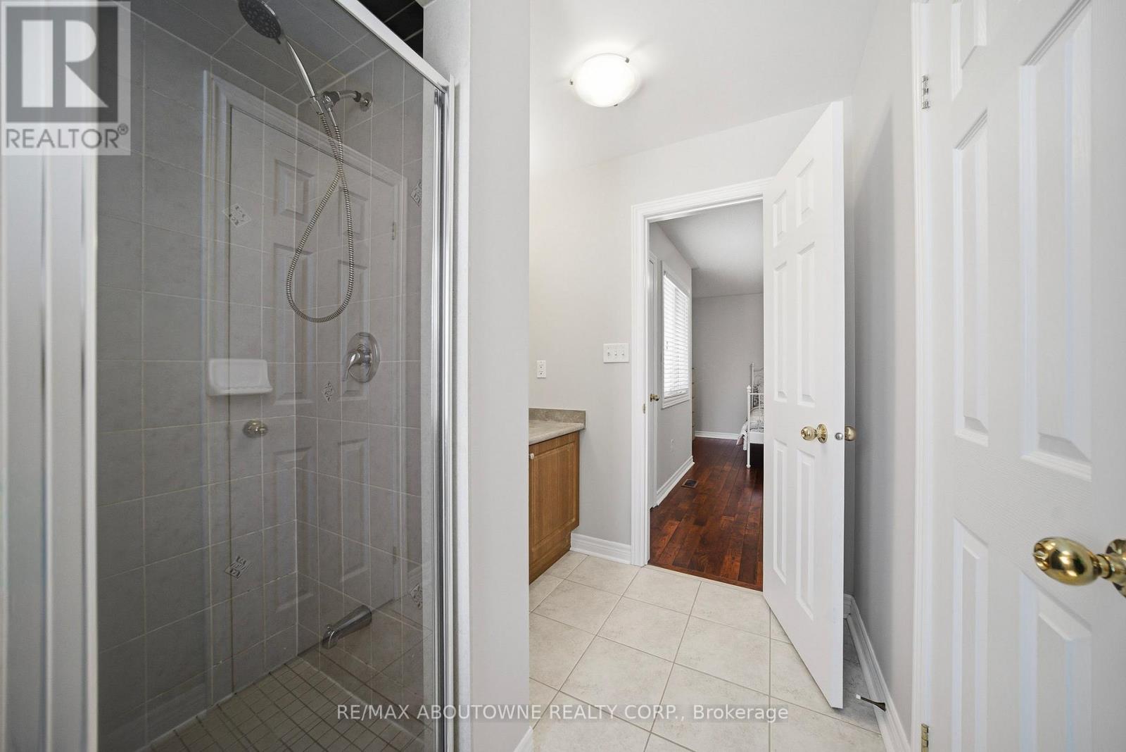 884 Stoutt Crescent, Milton, Ontario  L9T 7R1 - Photo 24 - W12960242