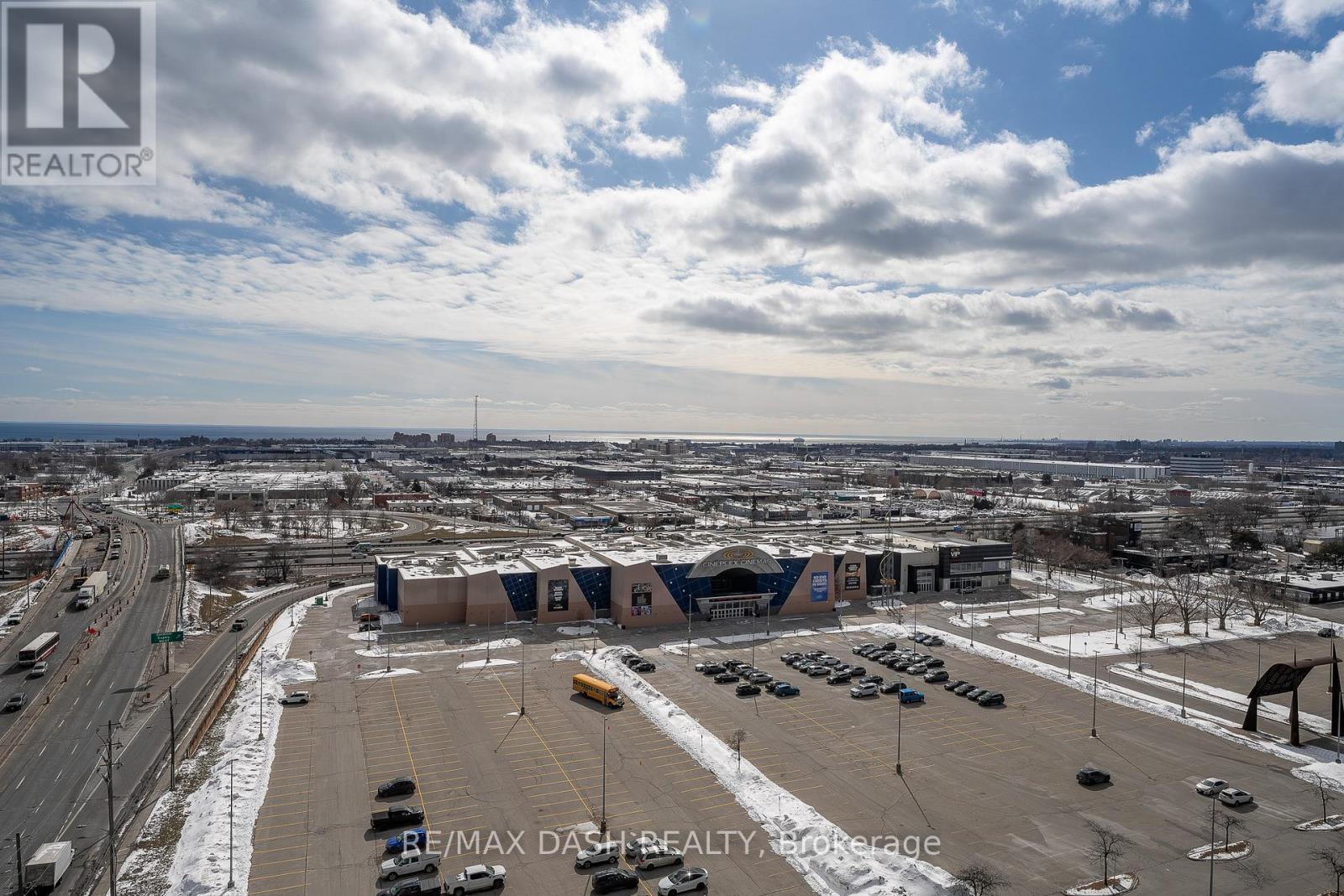 1304 - 1007 The Queensway Avenue, Toronto, Ontario  M8Z 0H4 - Photo 18 - W12960272