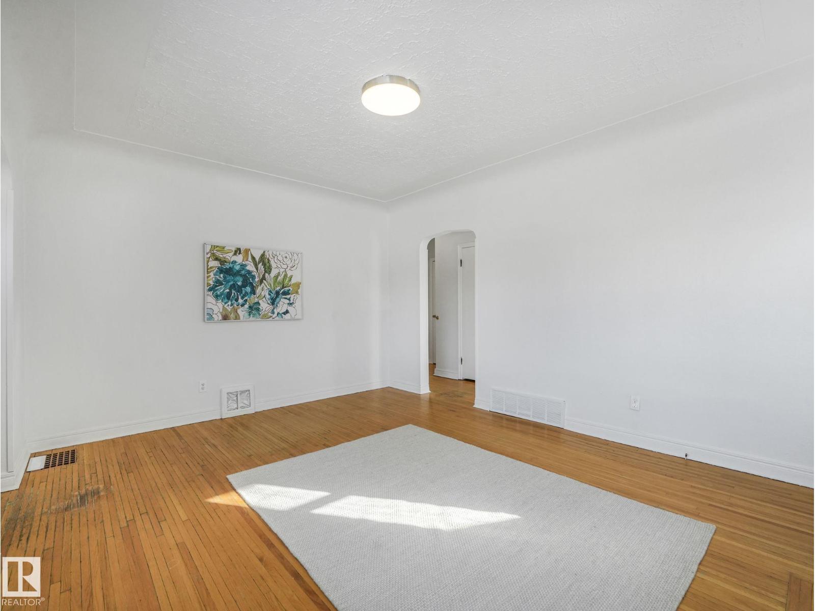 10645 62 Av Nw, Edmonton, Alberta  T6H 1M7 - Photo 6 - E4480768