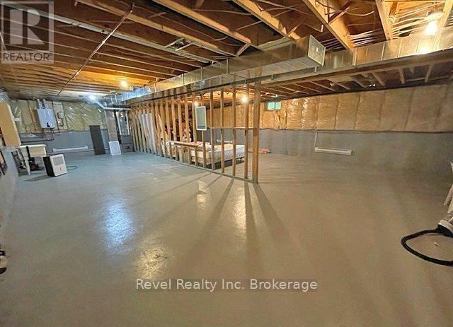 71842 Sunview Avenue, Bluewater, Ontario  N0M 2T0 - Photo 50 - X12960138