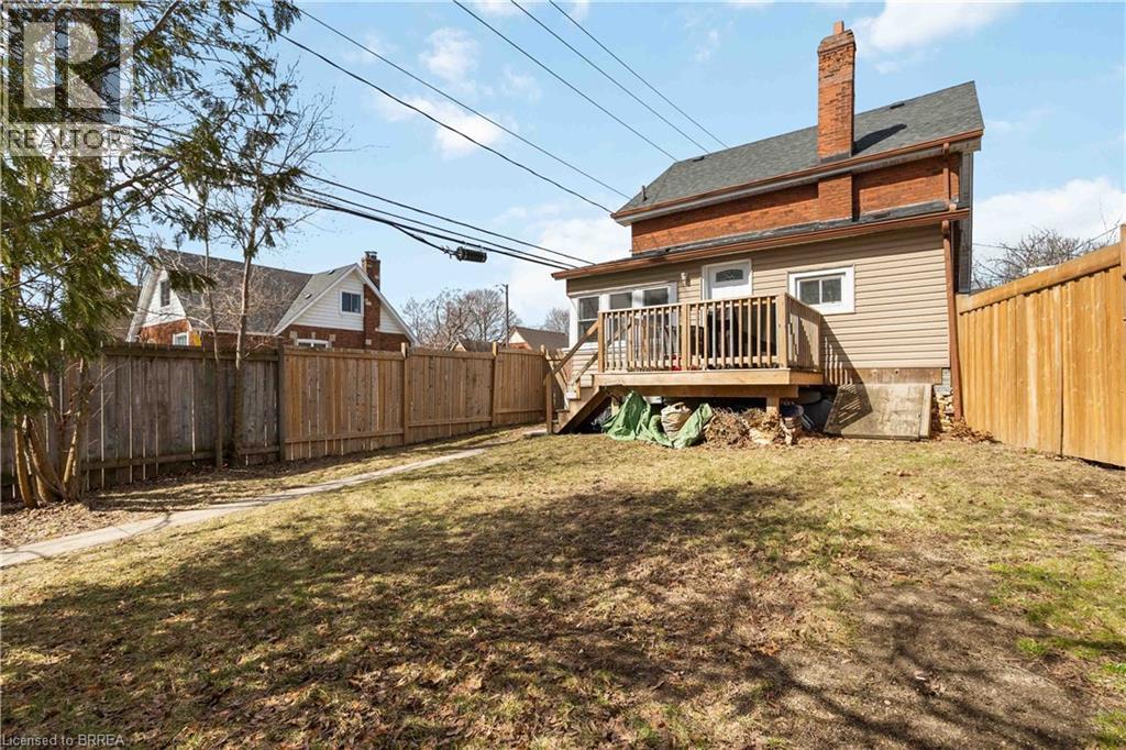 63 Lyons Avenue, Brantford, Ontario  N3R 4R2 - Photo 3 - 40813773