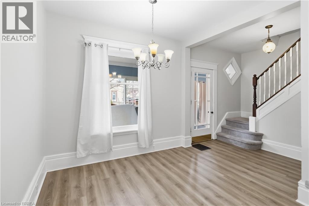 63 Lyons Avenue, Brantford, Ontario  N3R 4R2 - Photo 6 - 40813773