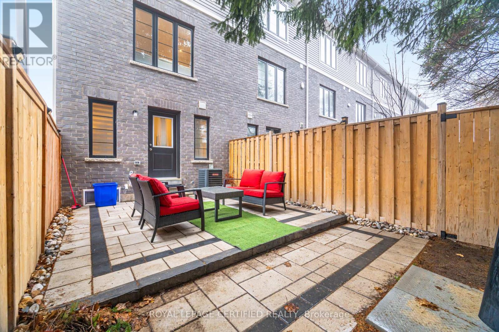 22 - 383 Dundas Street E, Hamilton (Waterdown), Ontario  L8B 1X6 - Photo 37 - X12960118