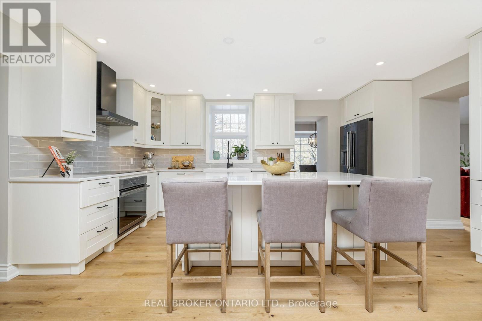 6827 Second Line, Centre Wellington, Ontario  N1M 2W4 - Photo 11 - X12960154