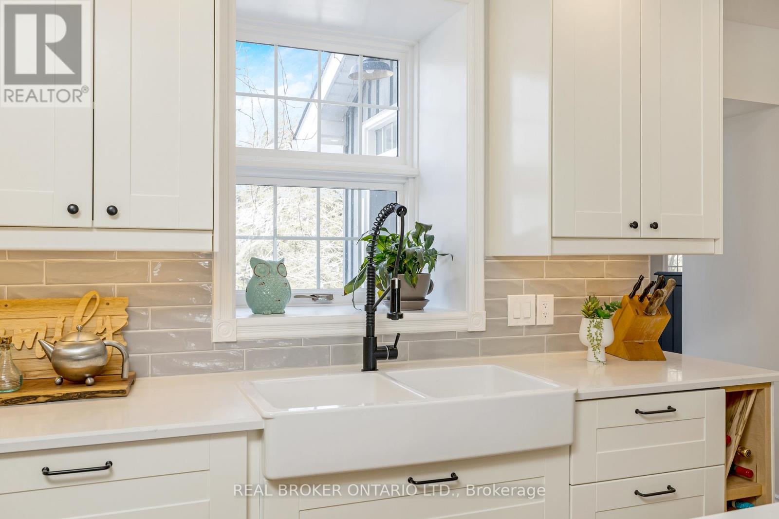 6827 Second Line, Centre Wellington, Ontario  N1M 2W4 - Photo 14 - X12960154