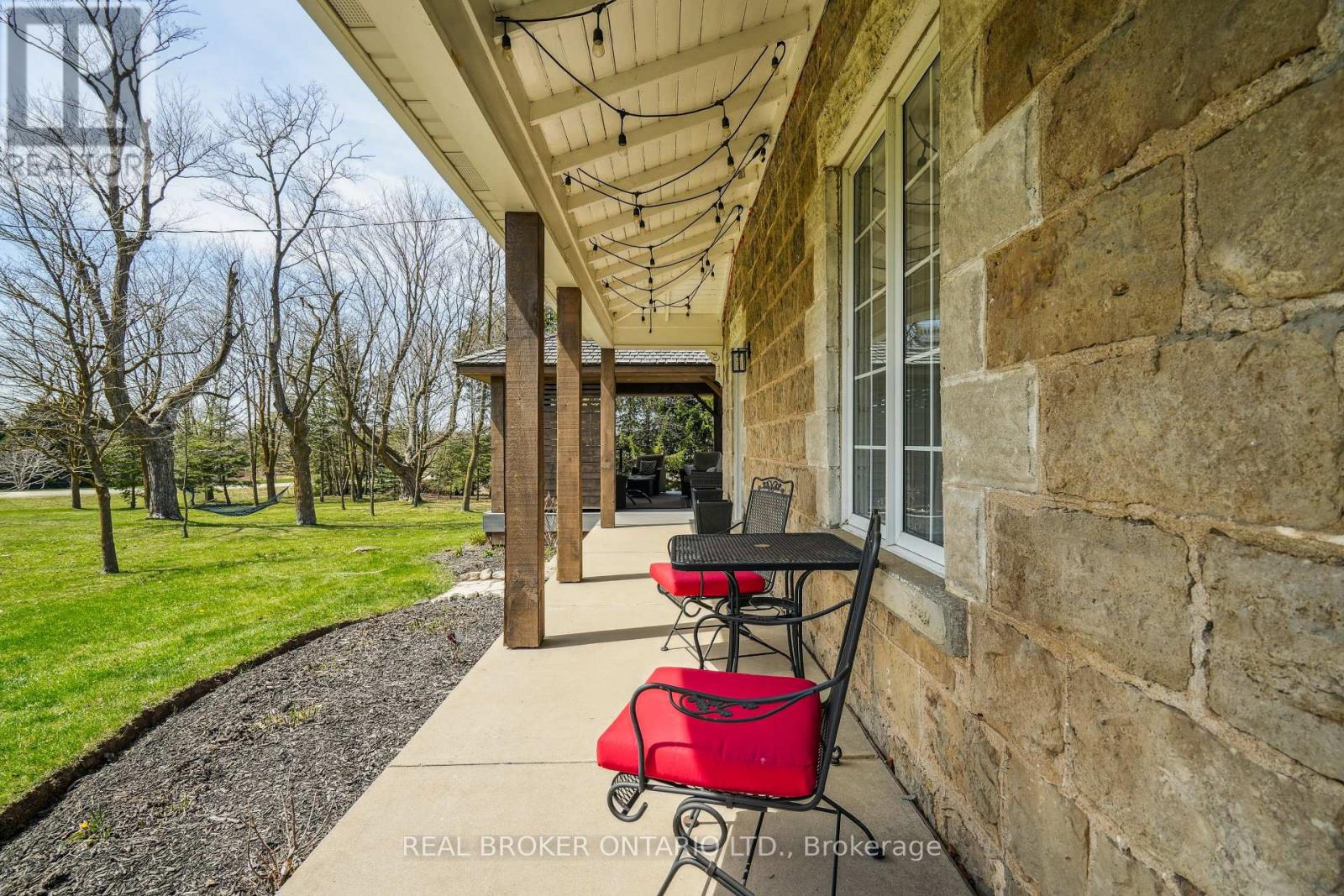 6827 Second Line, Centre Wellington, Ontario  N1M 2W4 - Photo 3 - X12960154