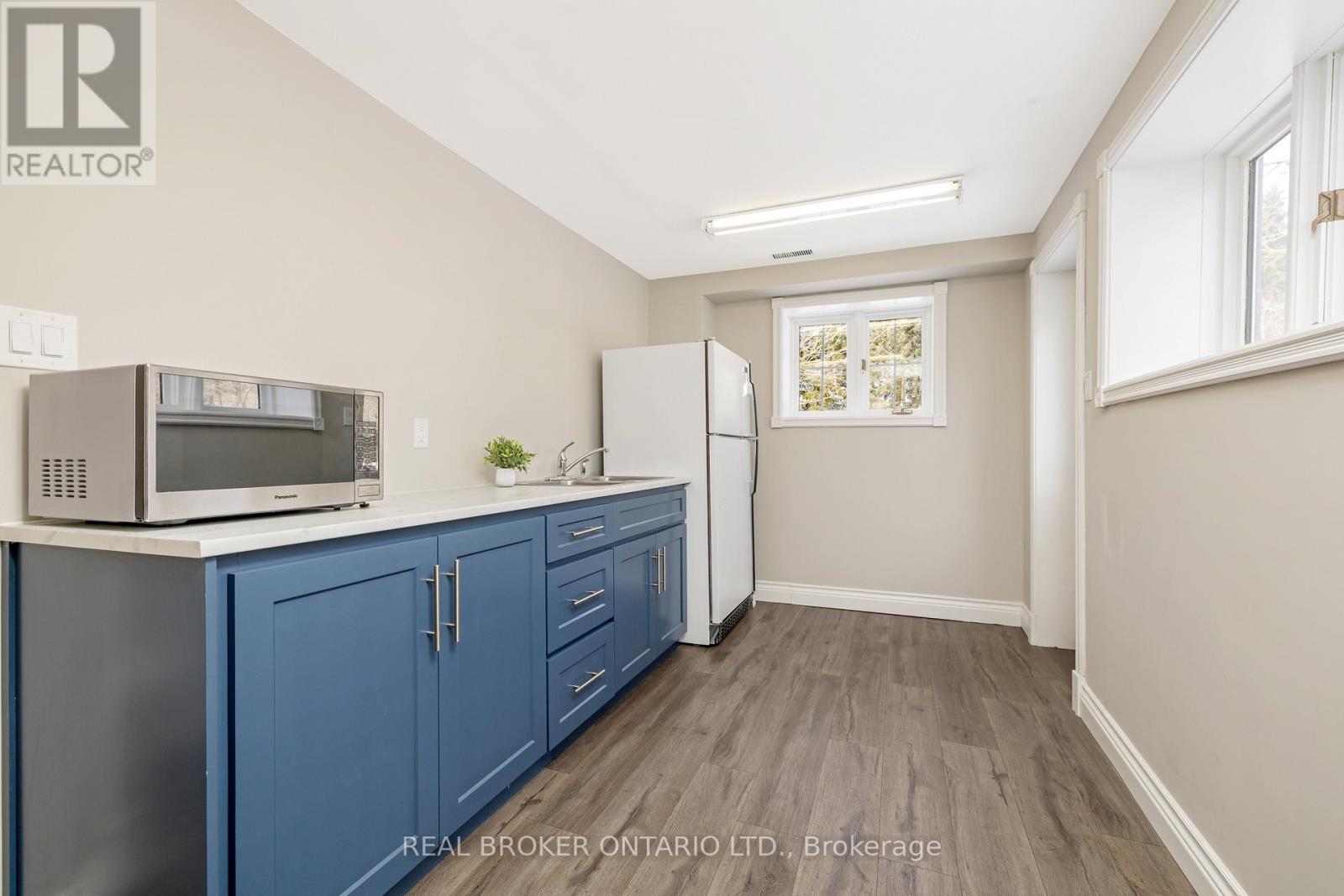 6827 Second Line, Centre Wellington, Ontario  N1M 2W4 - Photo 32 - X12960154