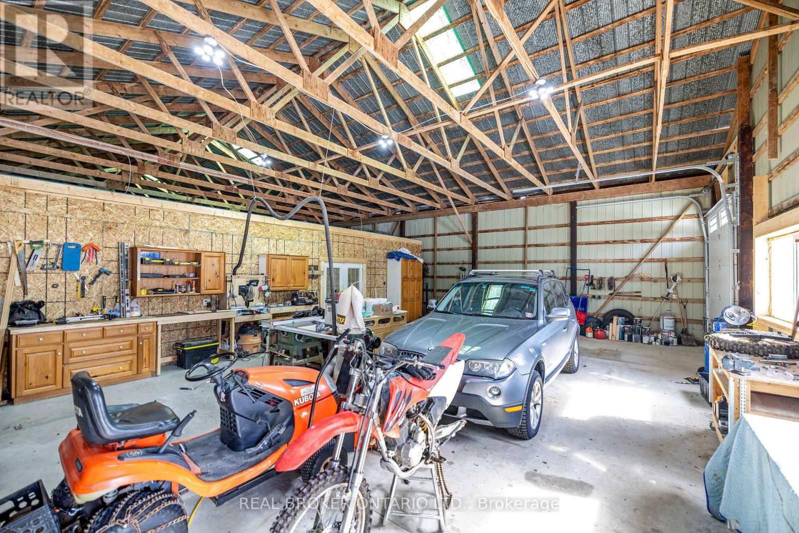 6827 Second Line, Centre Wellington, Ontario  N1M 2W4 - Photo 37 - X12960154