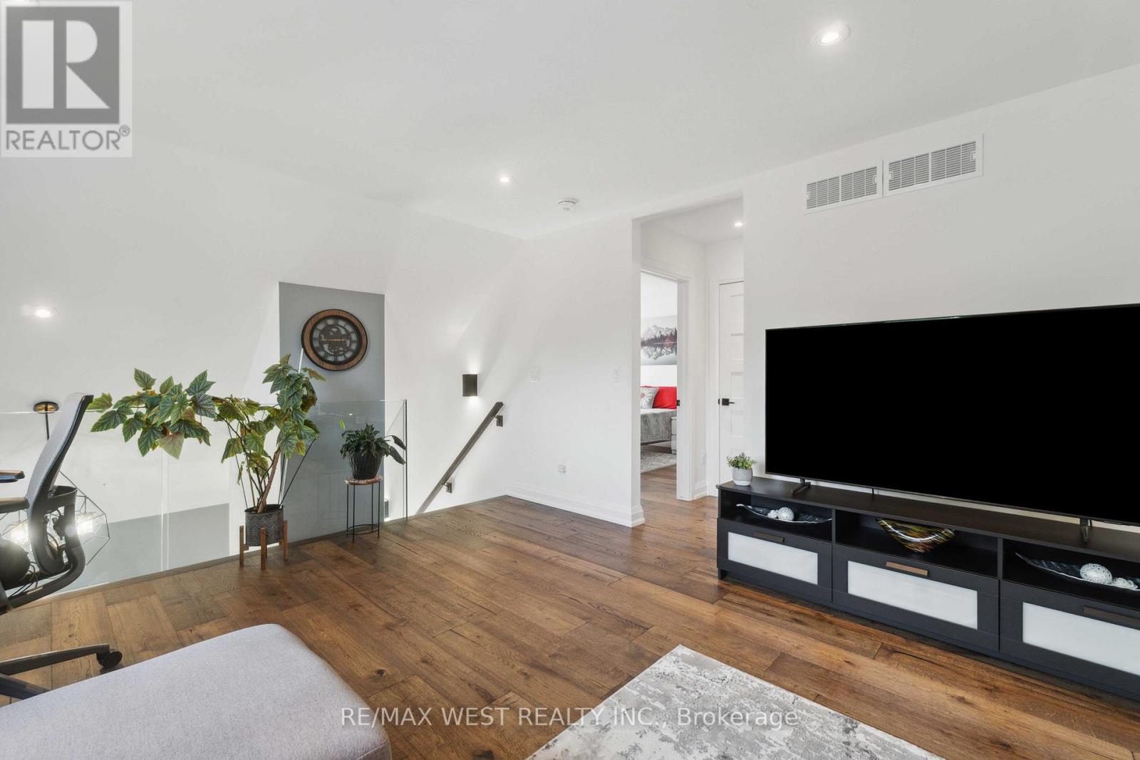 14 Charlotte Court, Welland, Ontario  L3C 1P5 - Photo 22 - X12960170