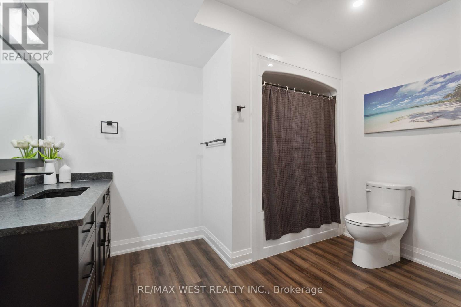 14 Charlotte Court, Welland, Ontario  L3C 1P5 - Photo 31 - X12960170