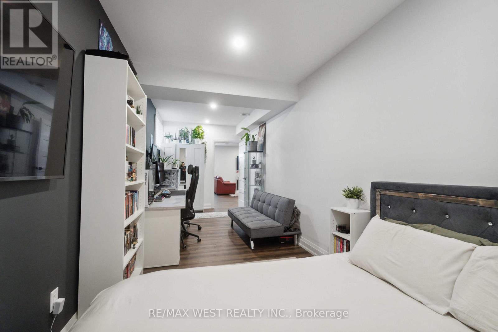 14 Charlotte Court, Welland, Ontario  L3C 1P5 - Photo 34 - X12960170