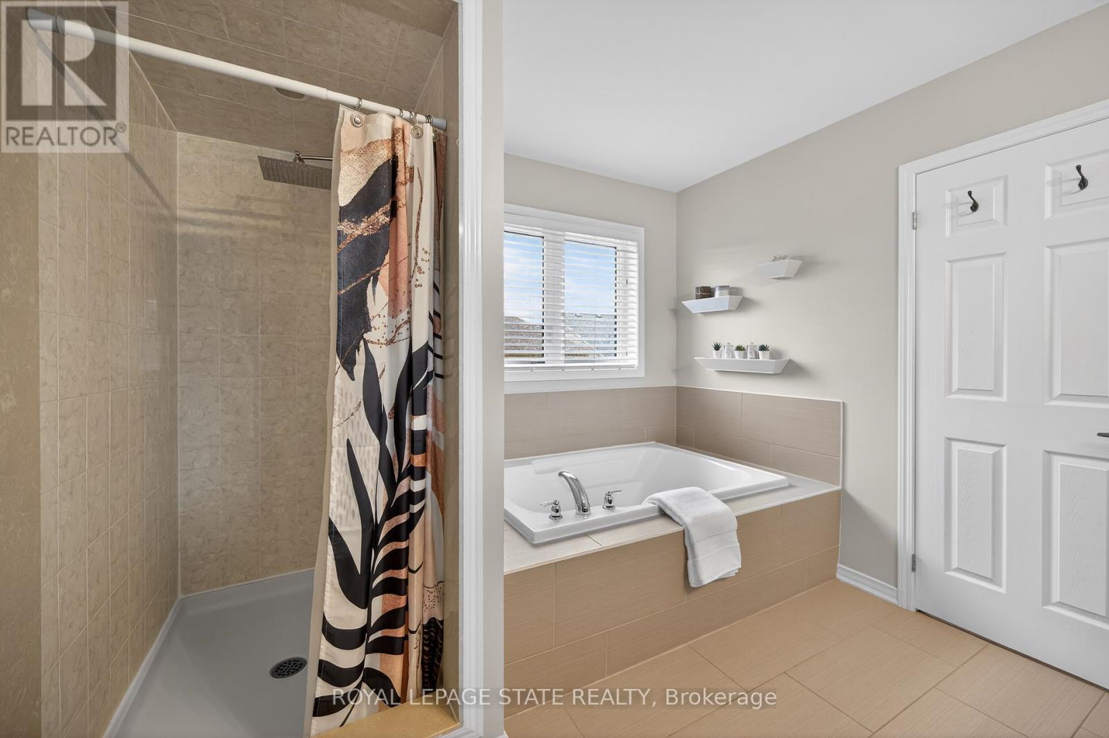 30 Patterson Drive, Haldimand, Ontario  N3W 0B8 - Photo 36 - X12960182