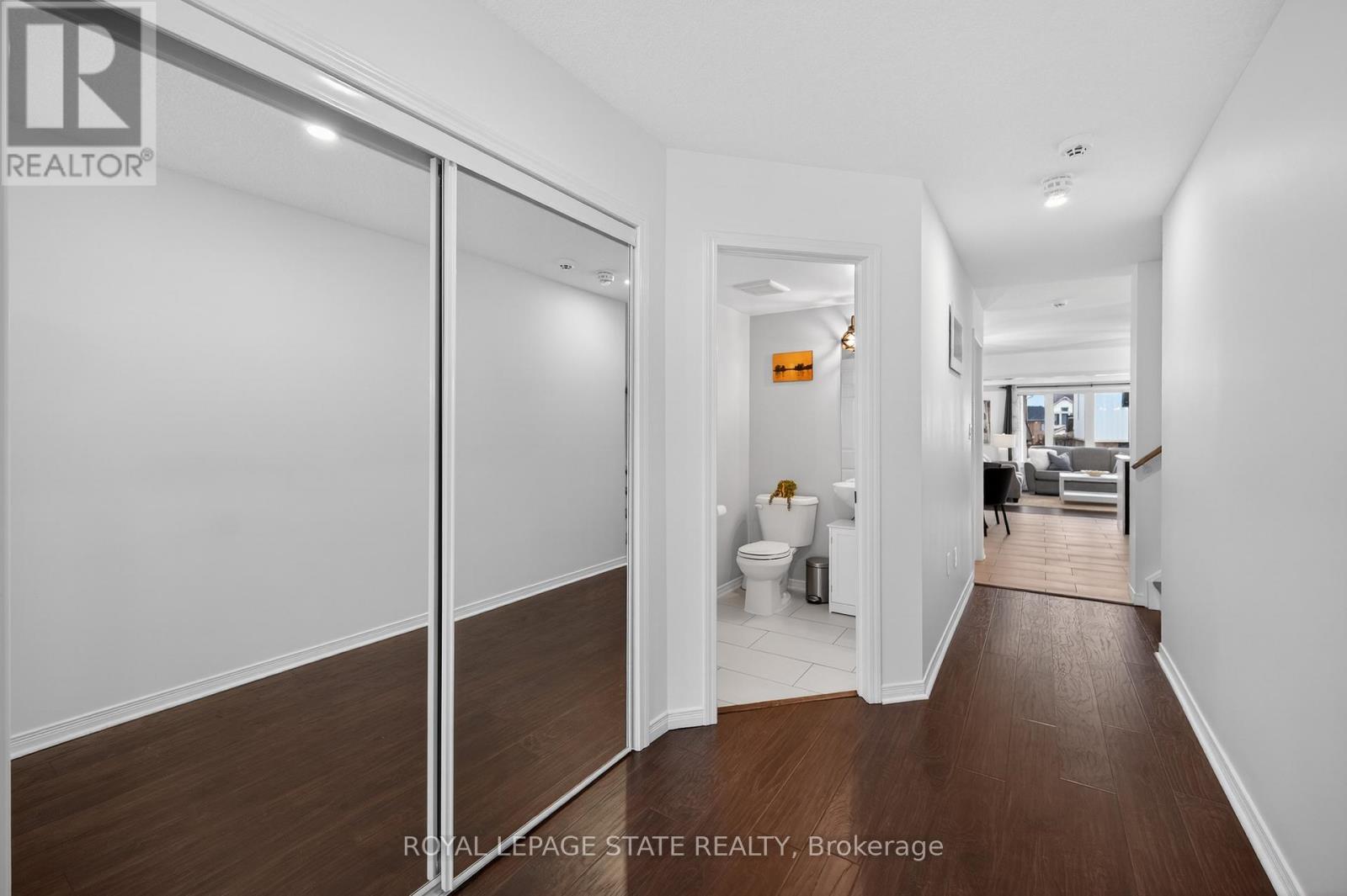 30 Patterson Drive, Haldimand, Ontario  N3W 0B8 - Photo 5 - X12960182